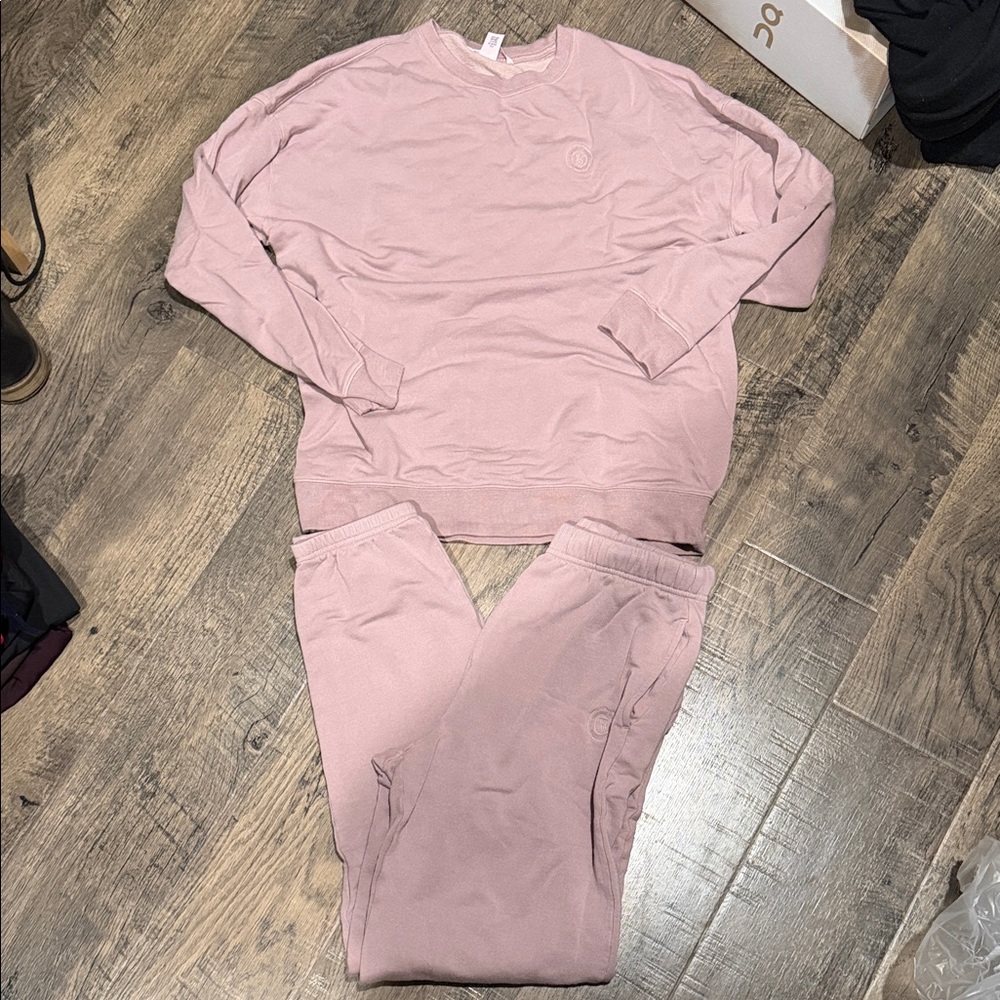 Victoria's Secret Dusty Mauve Sweatshirt and Sweatpants Jogger Set